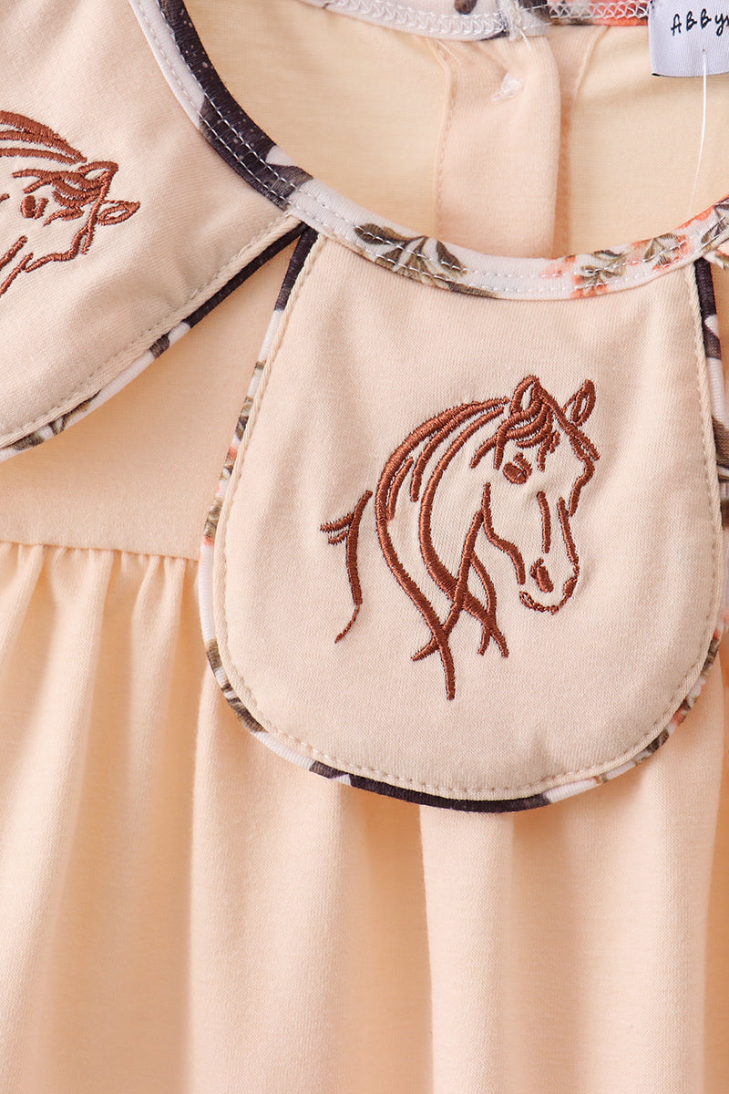 Khaki horse embroidery ruffle shorts set