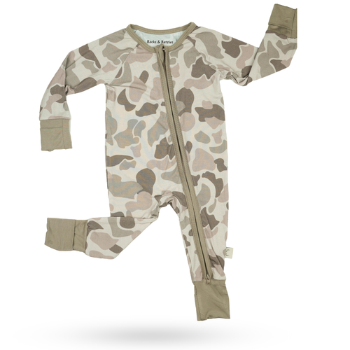 "Button Buck Camo" Baby Zippy