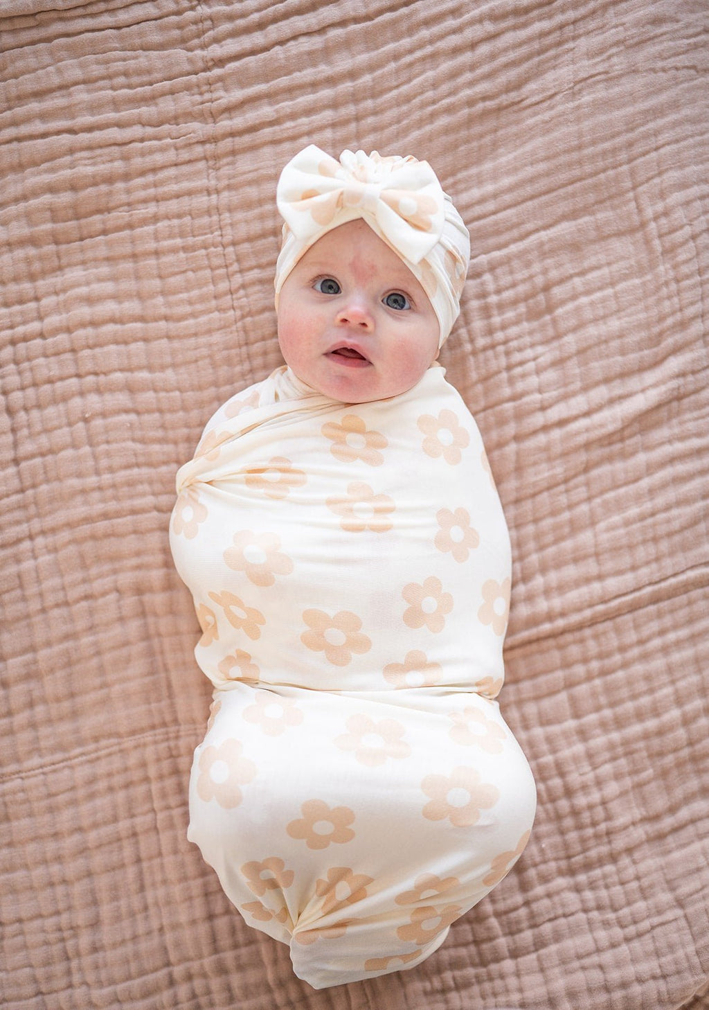 Blush Daisy Bamboo Stretch Swaddle Blanket